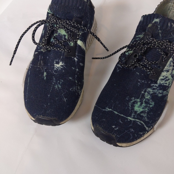 🌿ADIDAS NMDR1 SNEAKERS🌿 - Picture 3 of 9